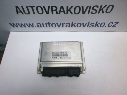 Riadiaca jednotka motora Audi A4 1.8