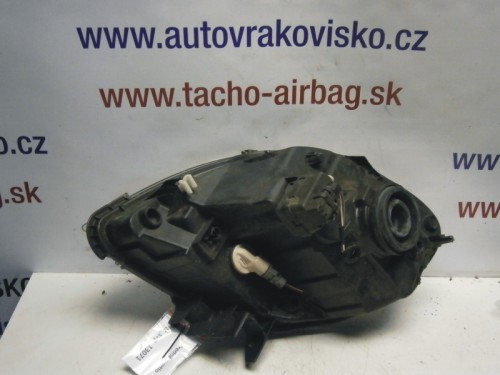 Predné svetlo Renault Kangoo