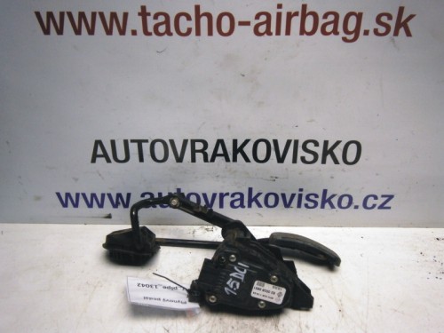 Akceleračný pedál Renault Kangoo 8200699691