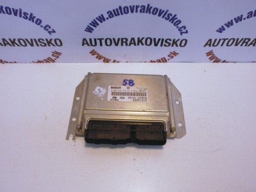 Riadiaca jednotka motora Hyundai Elantra 2.0 CRDi