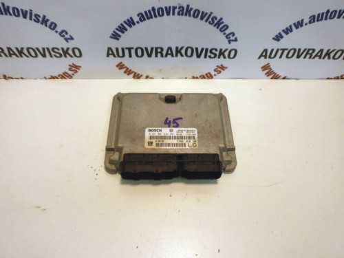 Riadiaca jednotka motora Opel Vectra B 2.0 DTI 16V