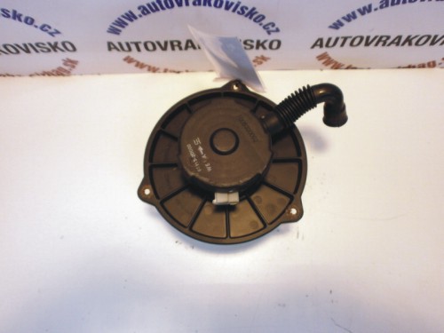 Motorček kúrenia Hyundai Elantra