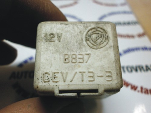 Relátko CEV/T3-3