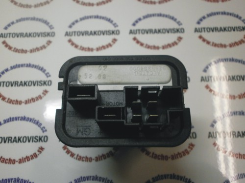 Odpor kúrenia Opel Omega B 90566802