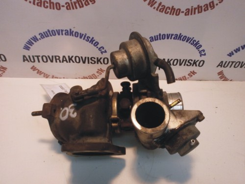 Turbo Volvo V40 Estate (VW) 1.9 T4