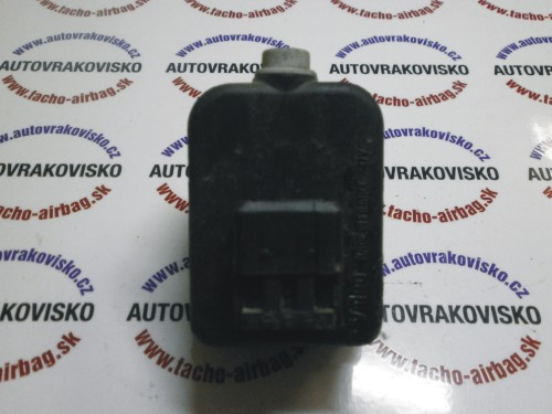 Motorček predného svetla Fiat Marea (185)