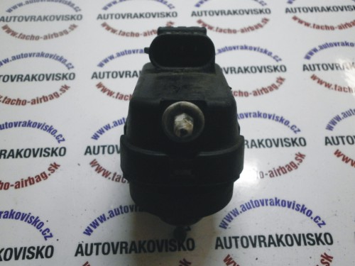 Motorček predného svetla Renault Trafic II Box (FL)