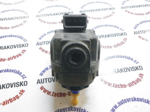 Motorček predného svetla Fiat Bravo I (182)