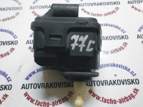 Motorček predného svetla Audi A8 (4D2, 4D8)