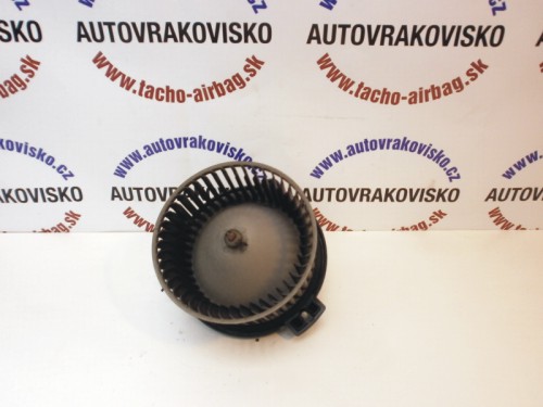 Motorček kúrenia Suzuki Baleno 894000-0050561