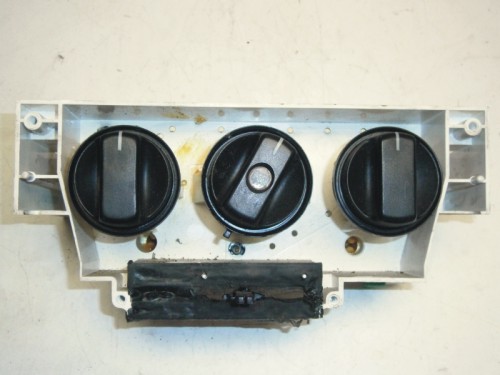 Ovládač kúrenia Opel Agila