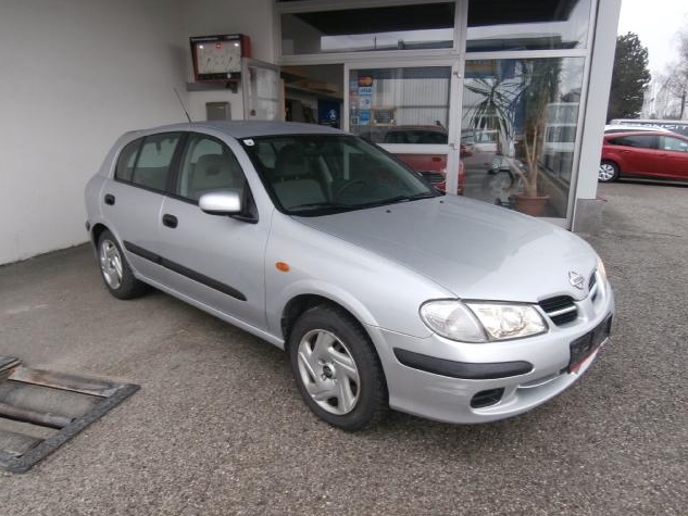 Nissan Almera 1.8 QG18