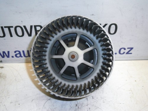 Motorček kúrenia Peugeot 407 6441.S3