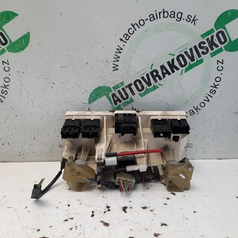 Ovládač kúrenia Land Rover Freelander 532919913A