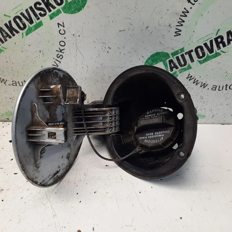Dvierka nádrže Hyundai i30 HB