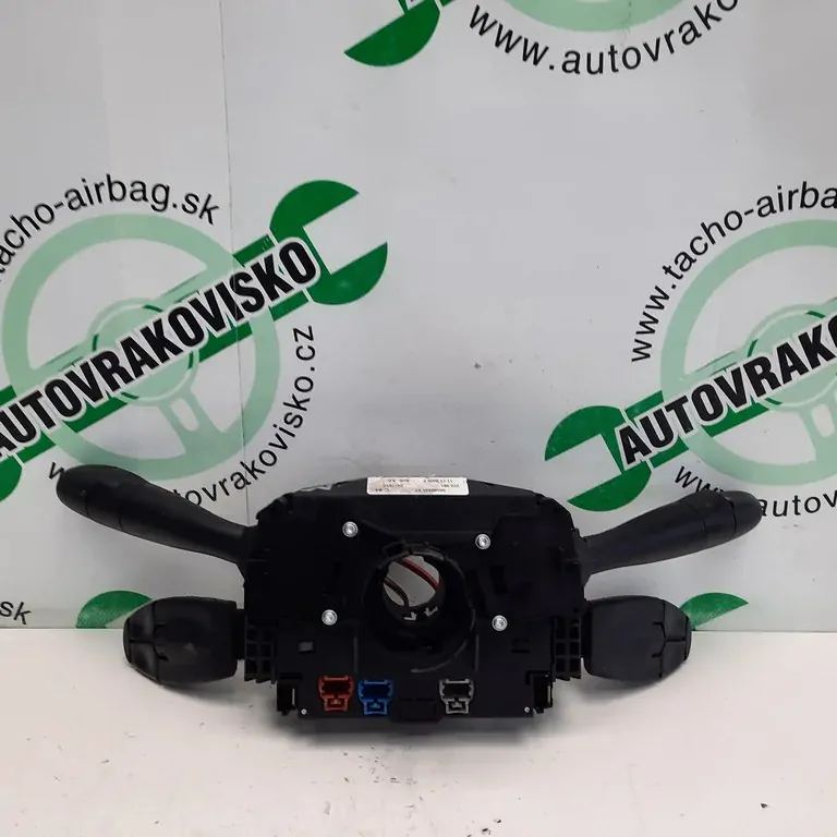 Prepínacia páčka Peugeot 407 96592431XT