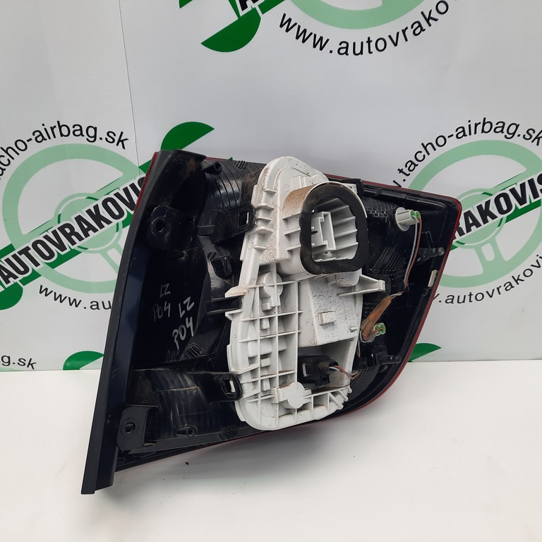 Zadné svetlo Skoda Rapid facelift lavé