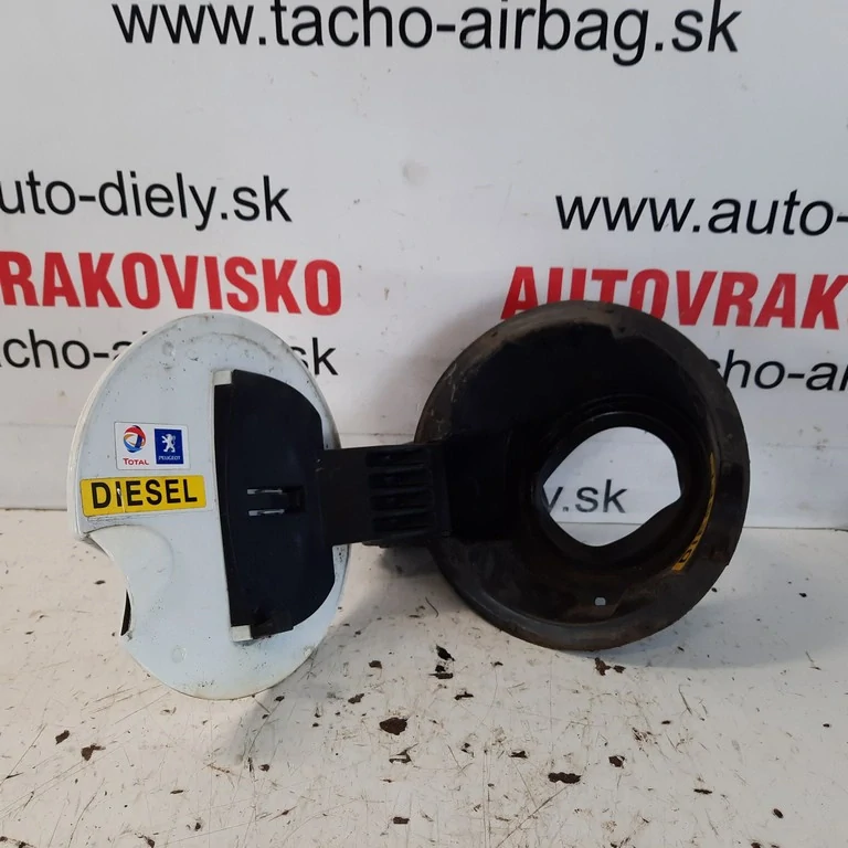 Dvierka nádrže Peugeot 207 SW