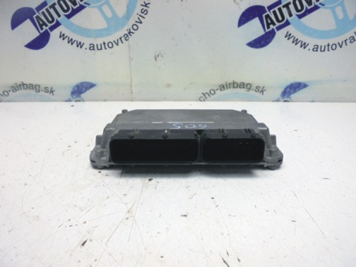 Riadiaca jednotka motora Skoda Fabia 1.4 047906033D