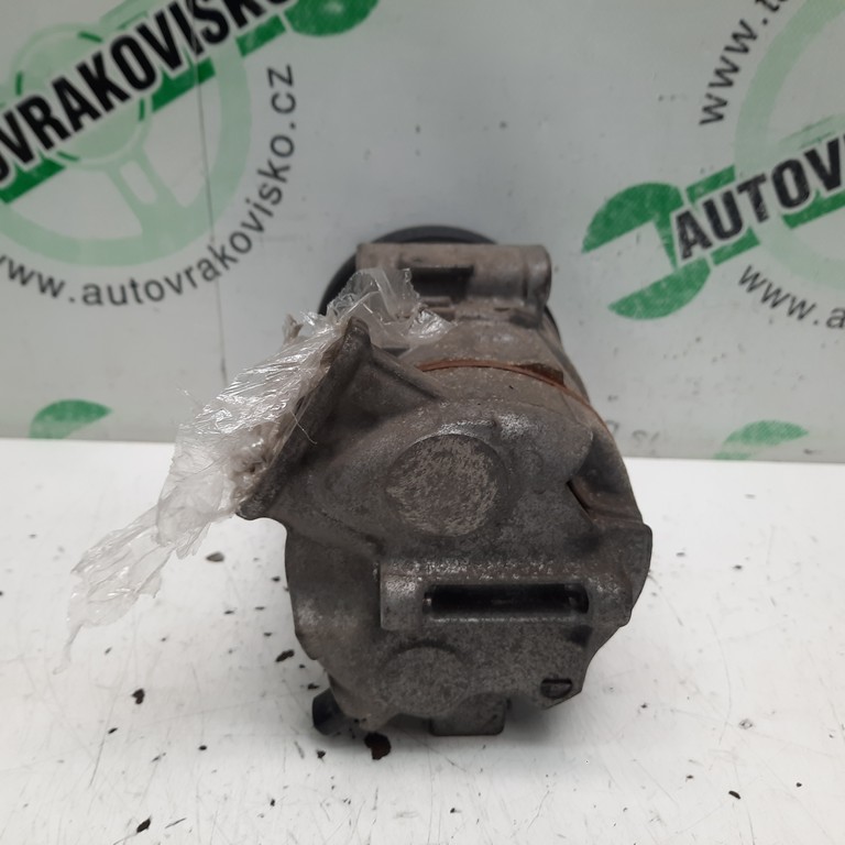 Klímový kompresor Opel Corsa D 55701200