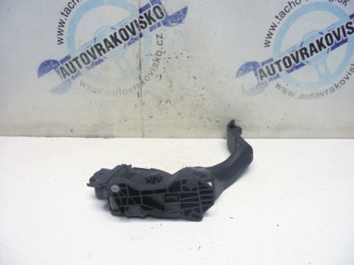 Akceleračný pedál Peugeot 207 9671433780