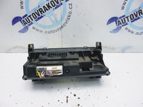 Ovládač kúrenia Peugeot 406 9630231877