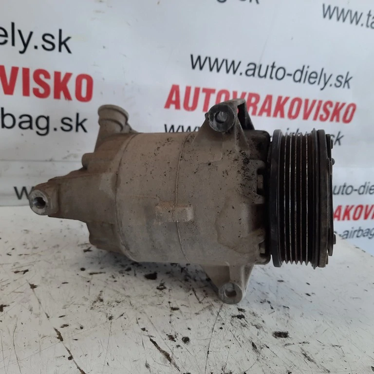 Kompresor klimatizácie Opel Astra H 1.9 CDTI 191206638 STARLINE