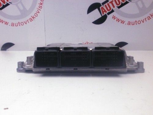 Riadiaca jednotka motora Volvo V40 1.9 DI 0281010440