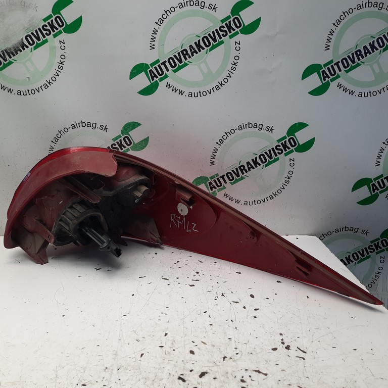 Zadné svetlo Peugeot 207 SW ľavé