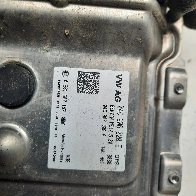 Riadiaca jednotka motora Volkswagen UP 1.0 04C906020E