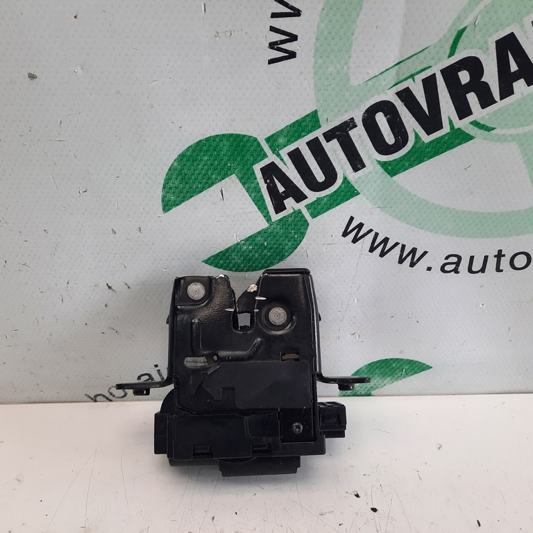 Zámok 5 dvere kufor Renault Clio III Grandtour combi 8200747429B