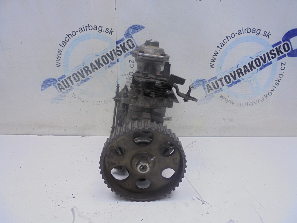 Vstrekovacie čerpadlo VW Passat 1.6 TD 0460494206
