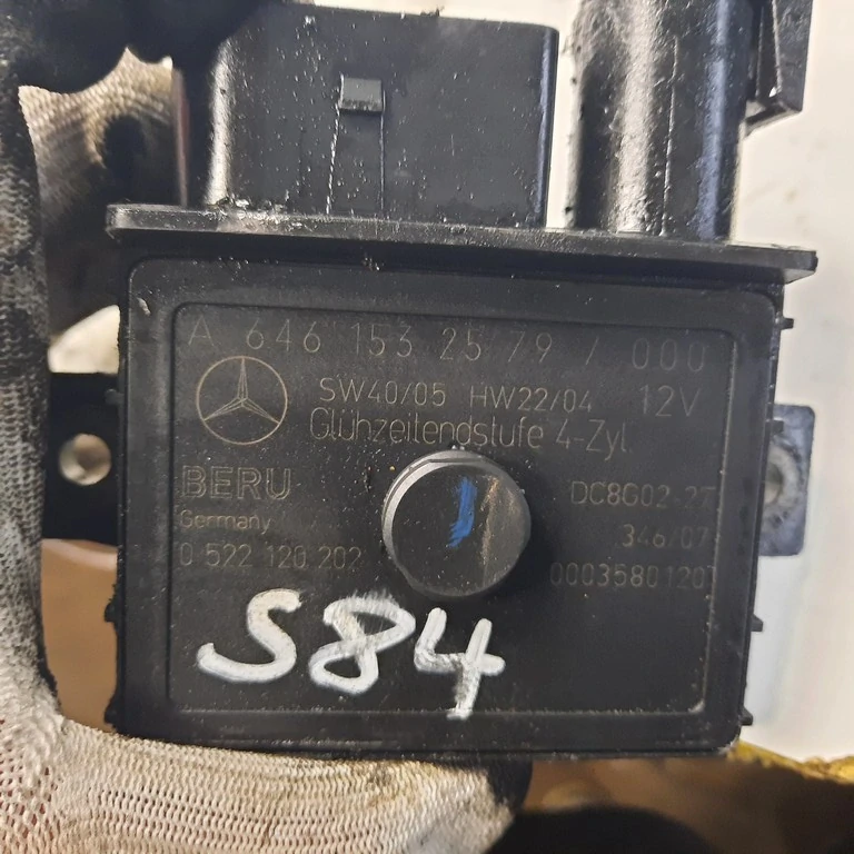 Riadiaca jednotka Mercedes C W204 A6461532579