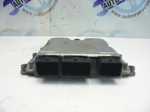 Riadiaca jednotka motora Lancia Phedra 2.2 HDi 0281011033