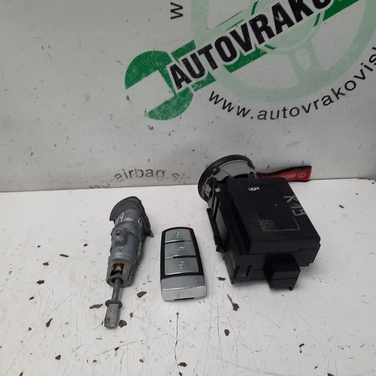 Spínacia skrinka Volkswagen Passat B7 3C0905843AD