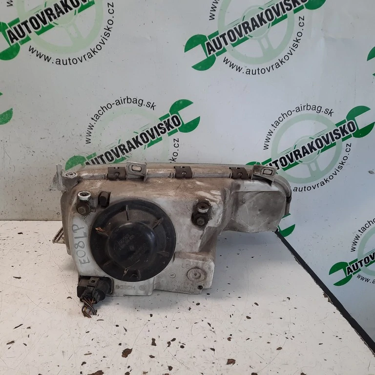 Predné svetlo Seat Alhambra lavé