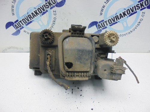 Predné svetlo VW Polo Clasic PP