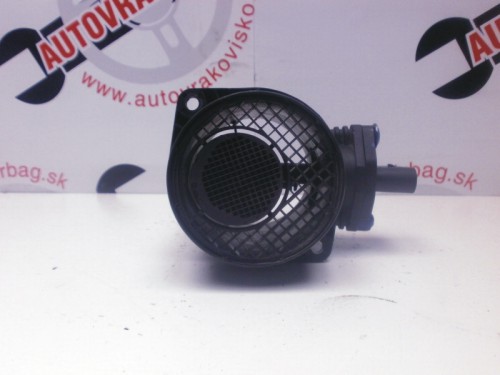 Váha vzduchu VW Passat 0281002461
