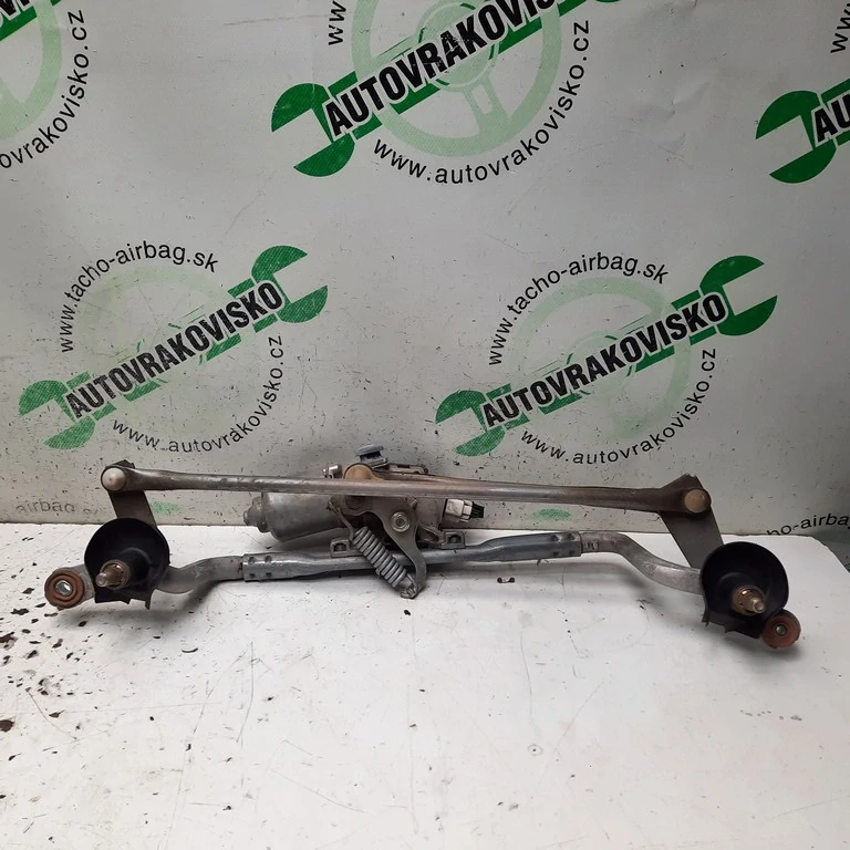 Motorček stieračov pantograf Toyota Verso 85110-0F030