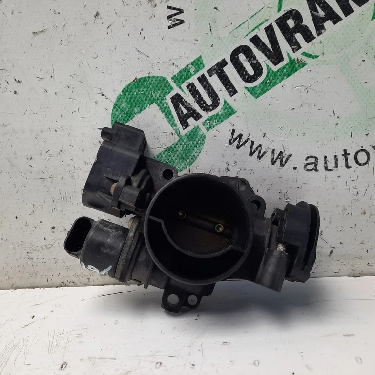 Škrtiaca klapka Citroen Saxo 1.1 0082B0548