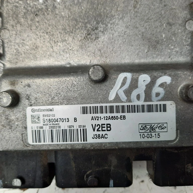 Riadiaca jednotka motora Ford Fiesta MK7 1.4 AV21-12A650-EB