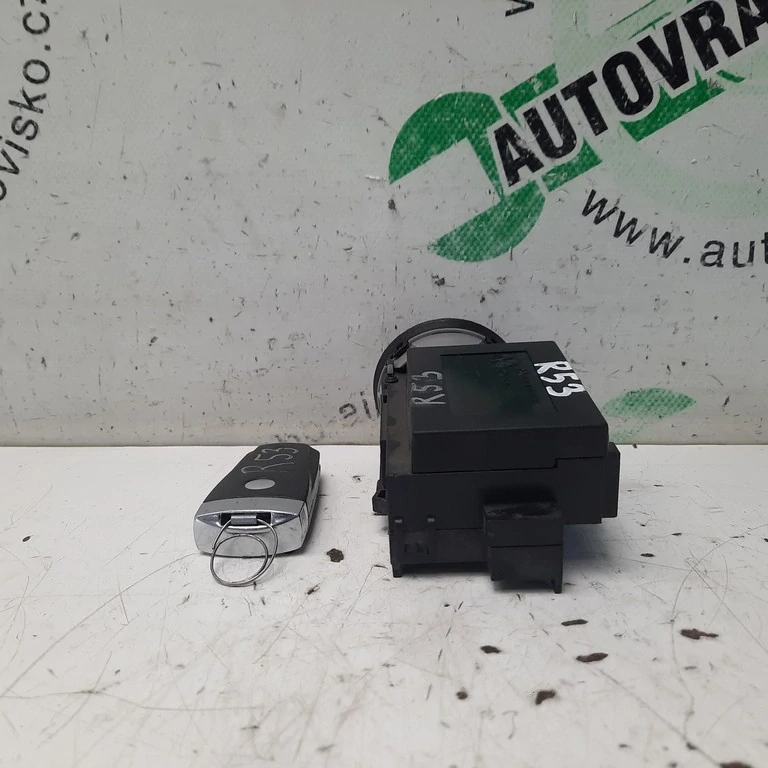 Spínacia skrinka Volkswagen Passat B6 3C0905843M