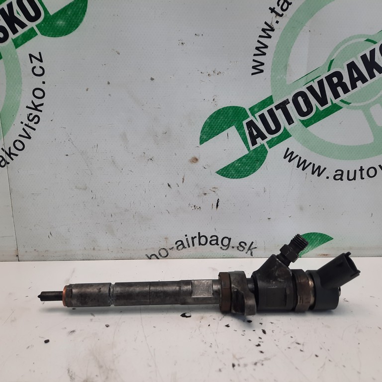 Vstrekovacia tryska Peugeot 208 1.6 HDi 9655328480