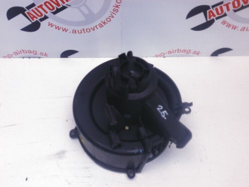 Motorček kúrenia Opel Astra G 1845063