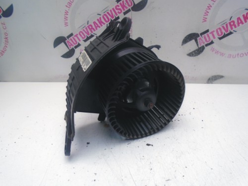 Motorček kúrenia Renault Grand Scenic II 7701056598
