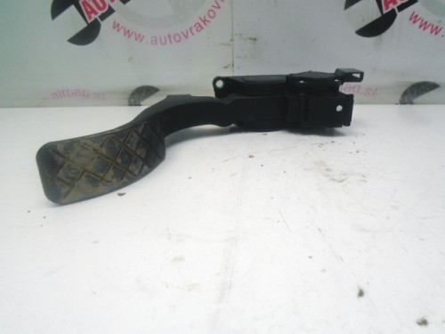 Akceleračný pedál VW Golf IV 0280752215