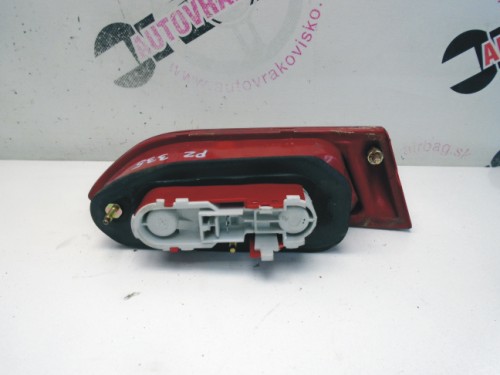 Zadné svetlo Alfa Romeo 156