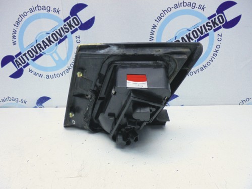 Zadné svetlo Nissan Primera