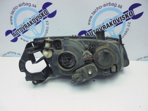Predné svetlo Nissan Almera poš.