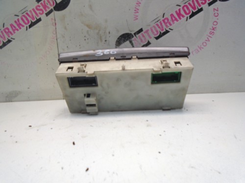 Ovládač kúrenia Renault Laguna II 8200001901